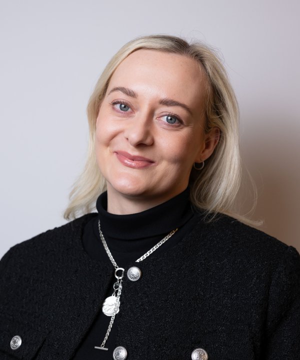 Nadja Möller, Vermietung Wohn- und Gewerbebereich - Immobilienkauffrau