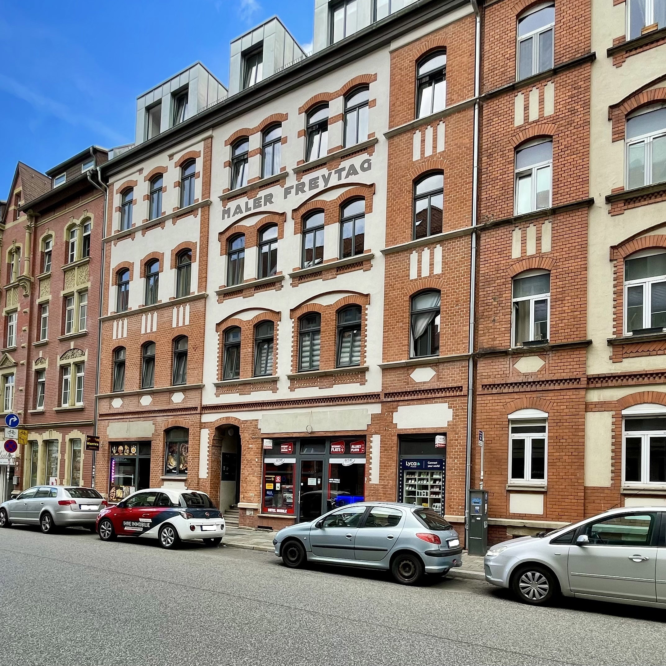 Makler, Verwaltung